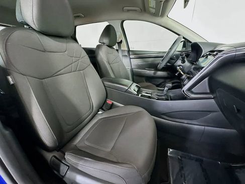 Used 2023 Hyundai Tucson SE image 14