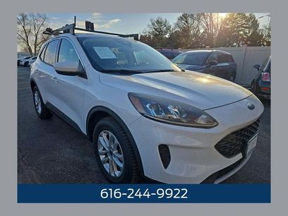 Used 2020 Ford Escape SE