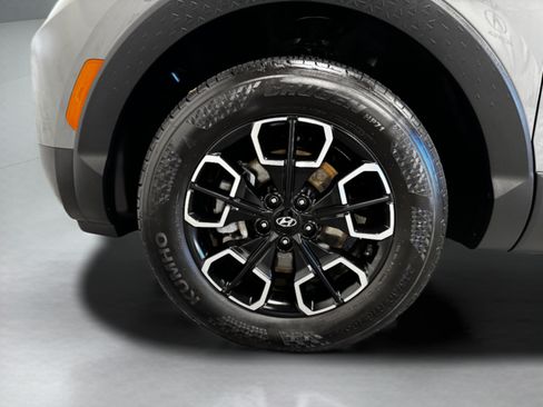 Used 2024 Hyundai Santa Cruz SEL w/ Activity Package FWD image 48