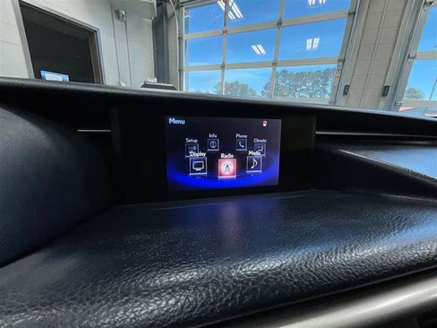 Used 2015 Lexus IS 250 image 18