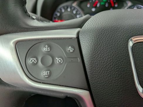 Used 2020 GMC Terrain SLE w/ Driver Convenience Package FWD image 6
