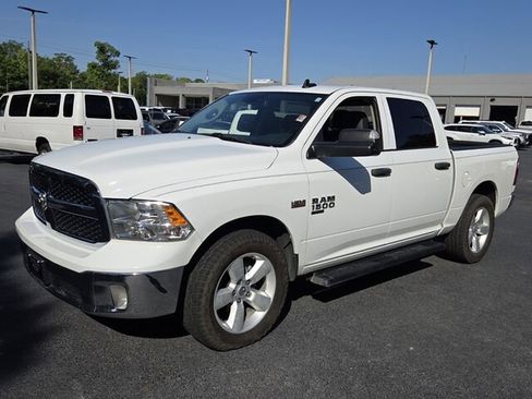 Used 2021 RAM 1500 Tradesman w/ Tradesman SXT Package AWD/4WD image 3