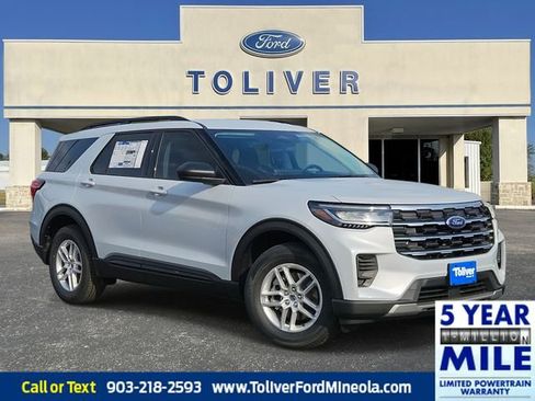 New 2026 Ford Explorer Active image 1