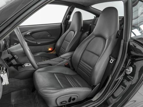 Used 2001 Porsche 911 Carrera 4 image 23