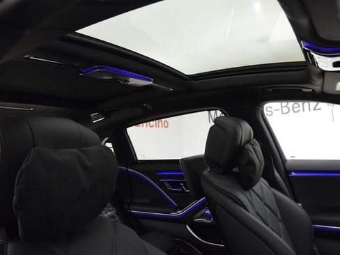 New 2026 Mercedes-Benz Maybach S 580 4MATIC image 21