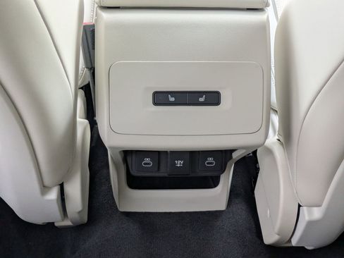 New 2024 Jaguar I-PACE R-Dynamic HSE image 27