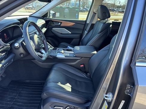Used 2022 Acura MDX FWD w/ Technology Package image 14