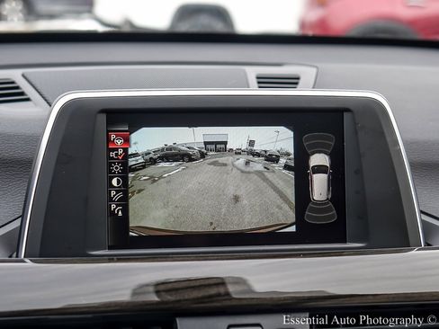 Used 2017 BMW X1 xDrive28i image 18