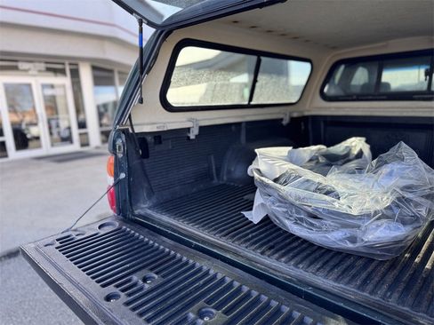 Used 2003 Toyota Tacoma 4x4 Xtracab V6 image 32
