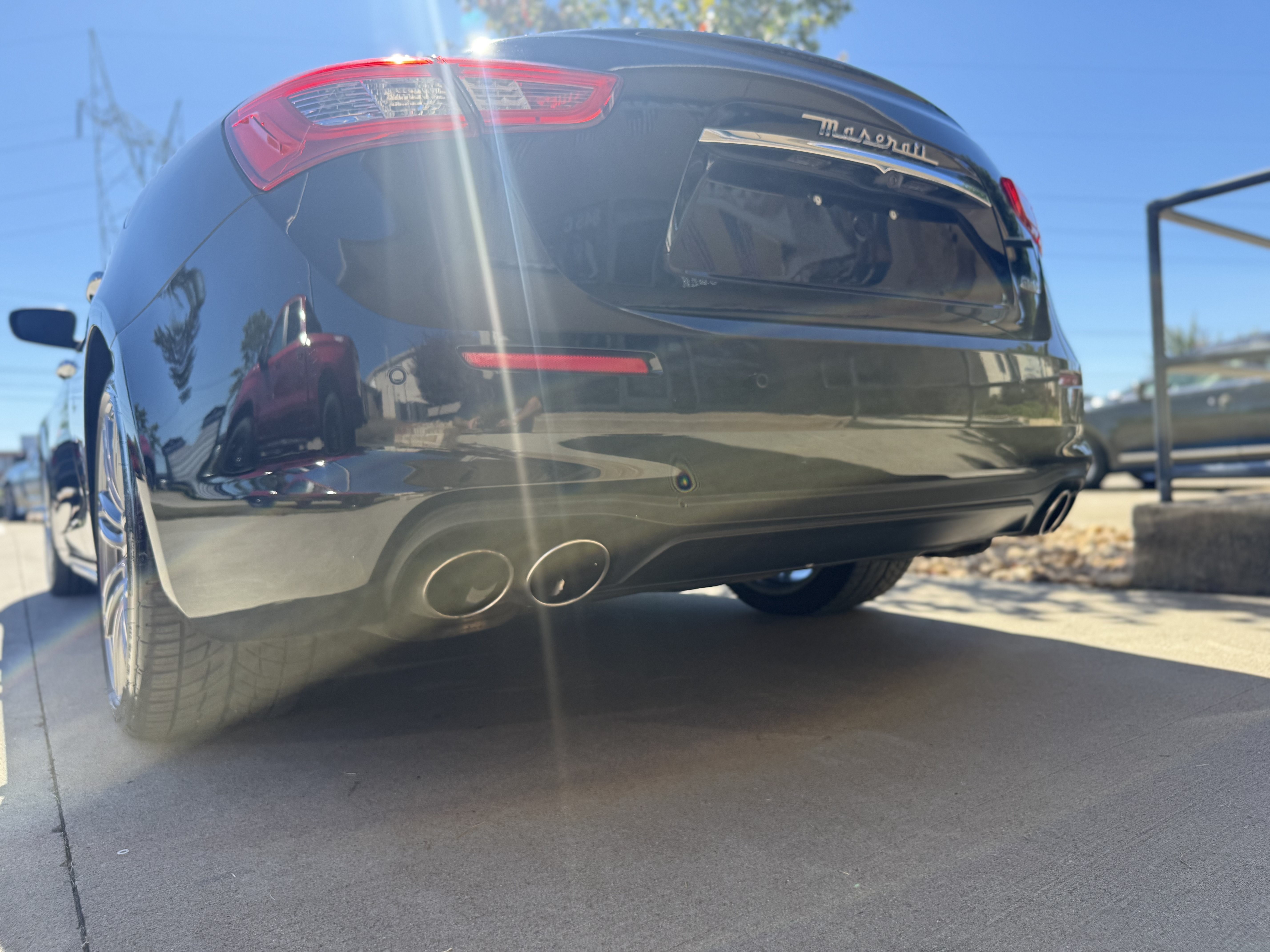 Used 2018 Maserati Ghibli RWD image 15