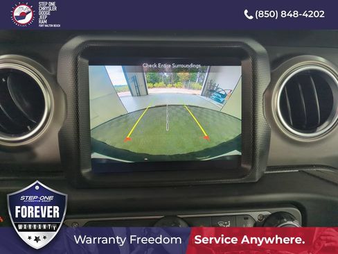 Used 2023 Jeep Wrangler Unlimited Rubicon 4xe AWD/4WD image 24