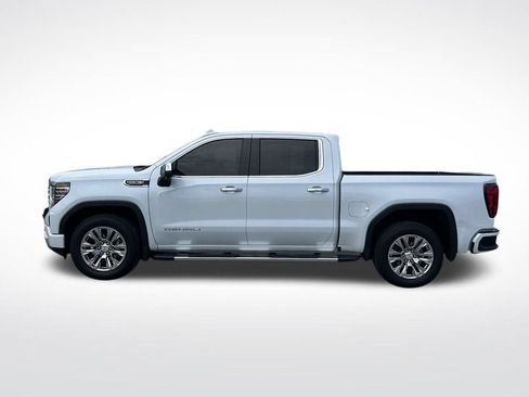 Used 2026 GMC Sierra 1500 Denali w/ Technology Package RWD image 3