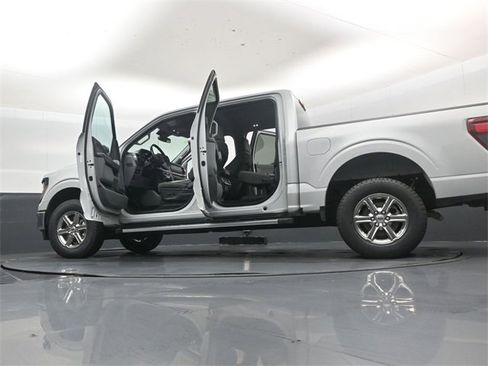 Used 2024 Ford F150 XLT w/ Mobile Office Package image 52