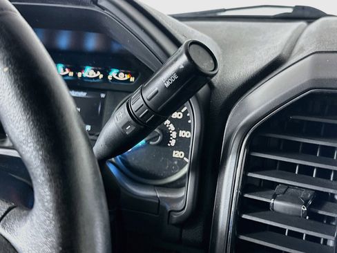 Used 2018 Ford F150 XLT w/ Equipment Group 302A Luxury AWD/4WD image 24