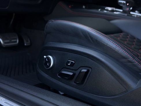 Used 2019 Audi RS 5 AWD/4WD image 16