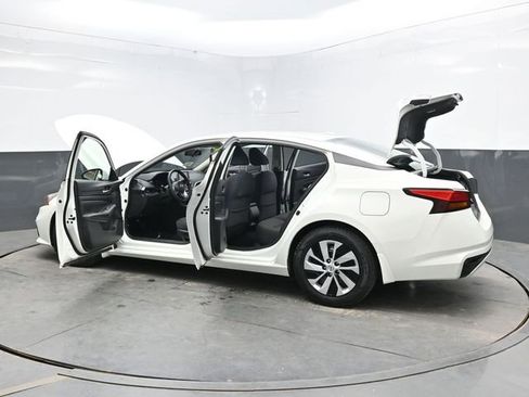Used 2020 Nissan Altima 2.5 S FWD image 44