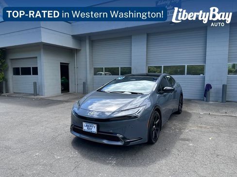 Used 2024 Toyota Prius XLE AWD/4WD image 1