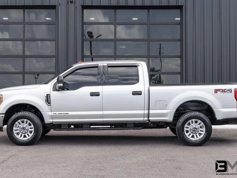 Used 2019 Ford F250 XLT w/ XLT Value Package AWD/4WD image 4