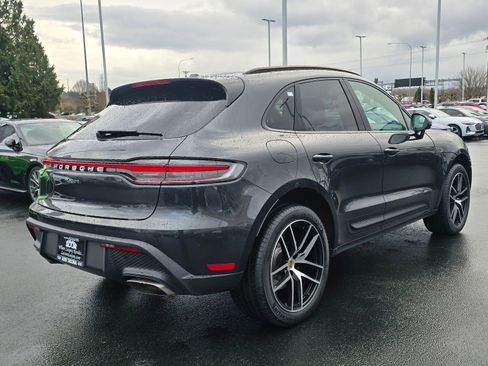 Used 2025 Porsche Macan AWD/4WD image 5