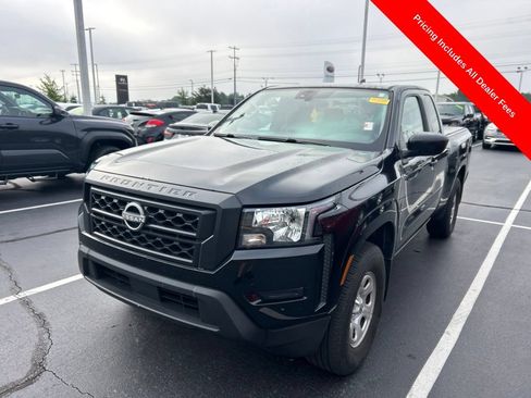 Used 2024 Nissan Frontier S RWD image 9