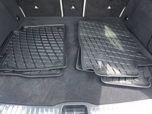 Certified 2024 Mercedes-Benz GLE 450e 4MATIC image 33