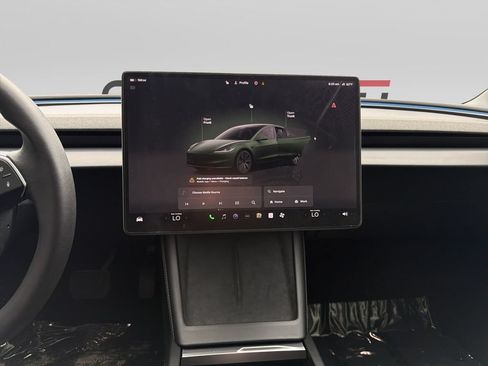 Used 2025 Tesla Model 3 Long Range RWD image 9