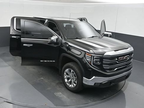 Used 2024 GMC Sierra 1500 SLT AWD/4WD image 62