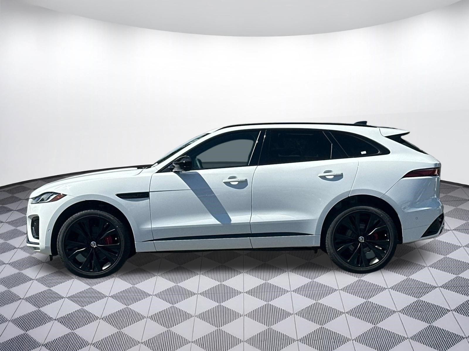 New 2026 Jaguar F-PACE R-Dynamic S AWD/4WD image 2