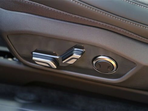 New 2026 Kia EV9 Light image 21