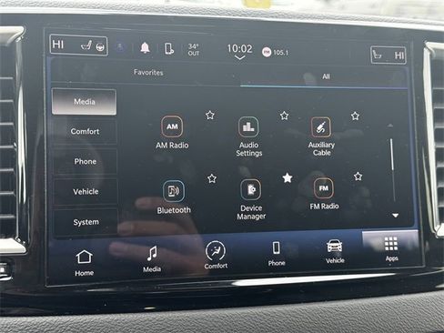 Certified 2024 Chrysler Pacifica Touring-L image 34