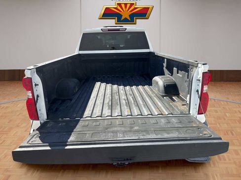 Used 2024 Chevrolet Silverado 2500 LT AWD/4WD image 19