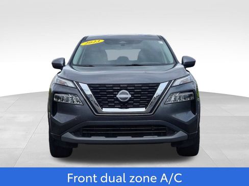 Used 2023 Nissan Rogue SV AWD/4WD image 2