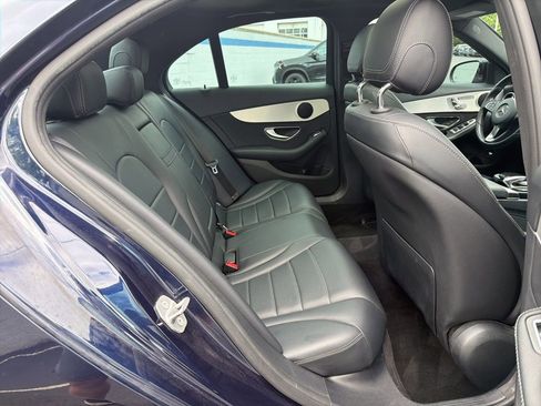 Used 2017 Mercedes-Benz C 300 4MATIC Sedan image 23