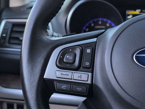 Used 2017 Subaru Outback 3.6R Limited image 25