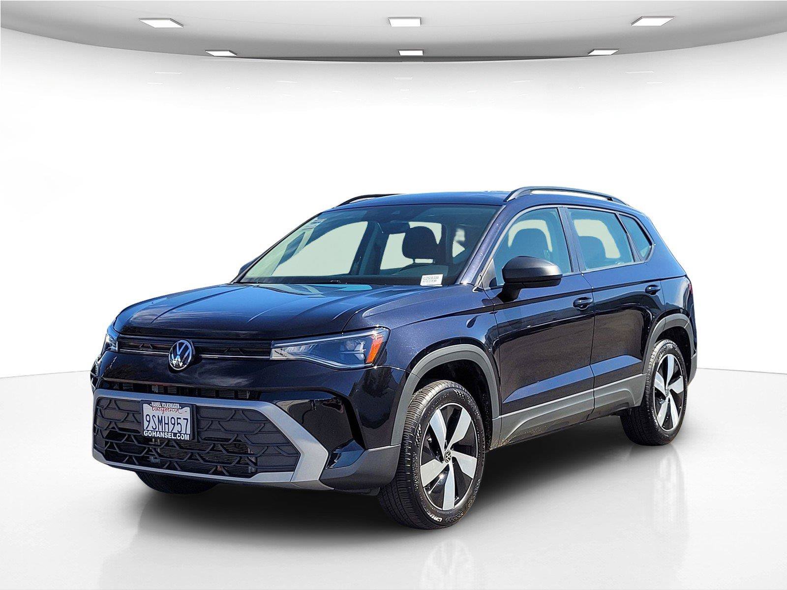 Certified 2025 Volkswagen Taos S AWD/4WD image 10