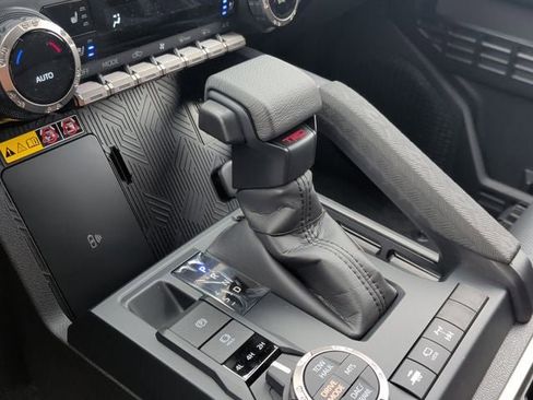 New 2026 Toyota Tacoma TRD Off-Road AWD/4WD image 22