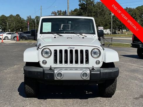 Used 2017 Jeep Wrangler Sahara w/ Connectivity Group image 2
