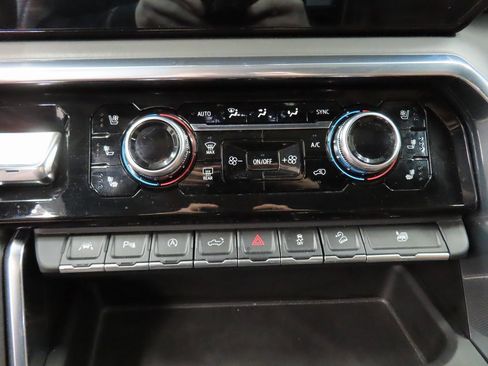 Used 2022 GMC Sierra 1500 Denali Ultimate image 48