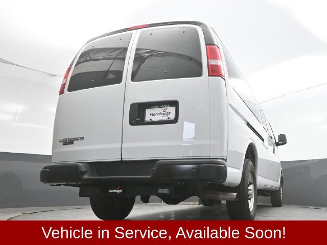 Used 2024 Chevrolet Express 3500 LS RWD image 39