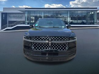 New 2026 Lincoln Navigator Black Label AWD/4WD video 2