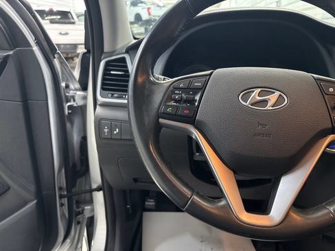 Used 2018 Hyundai Tucson SEL Plus AWD/4WD image 16