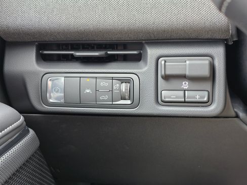 New 2026 GMC Sierra EV Elevation image 26