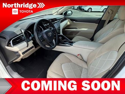 Used 2018 Toyota Camry XLE w/ Audio Package FWD image 5