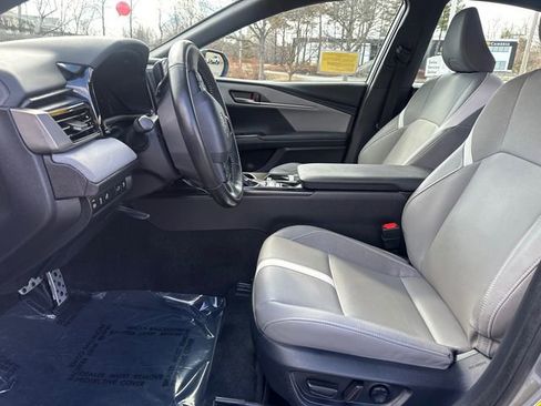 Certified 2025 Toyota Camry SE w/ Convenience Package FWD image 30
