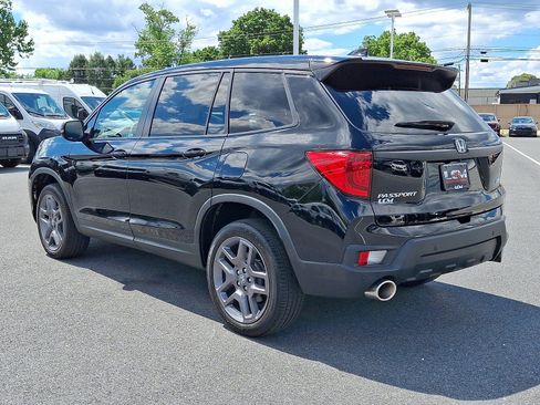 Used 2023 Honda Passport EX-L image 8