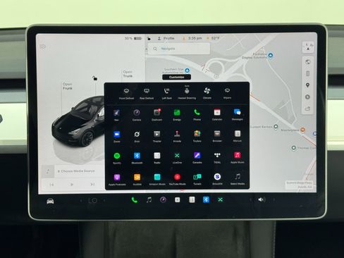 Used 2023 Tesla Model Y Long Range image 34