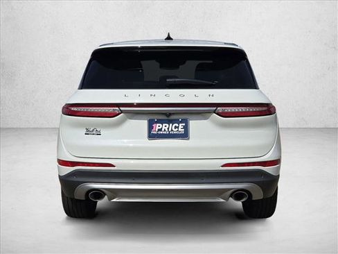 Used 2024 Lincoln Corsair FWD image 6