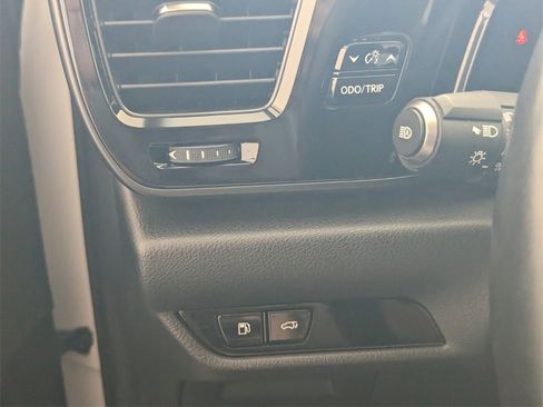 Used 2025 Lexus NX 250 FWD image 30