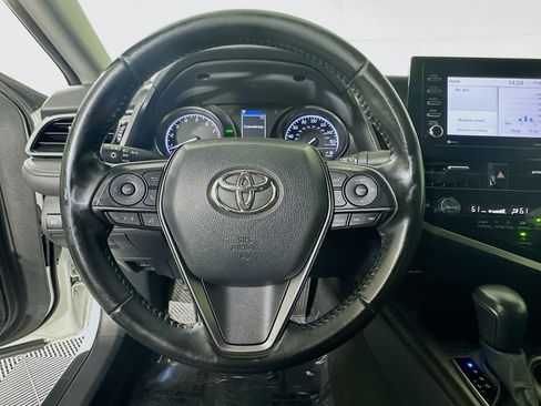 Used 2022 Toyota Camry SE w/ Convenience Package FWD image 15