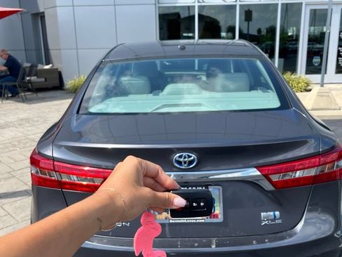 Used 2016 Toyota Avalon XLE Premium w/ Protection Package FWD image 15